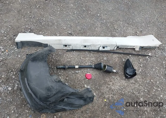 JF1ZNBE13R8758585: 42303684