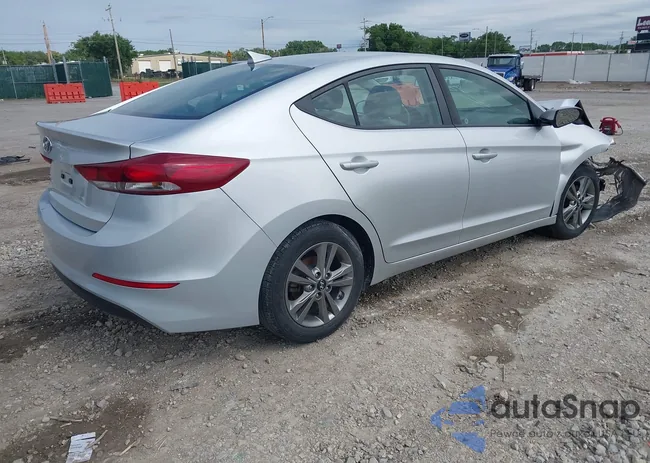 5NPD84LF2JH377175: 42303697