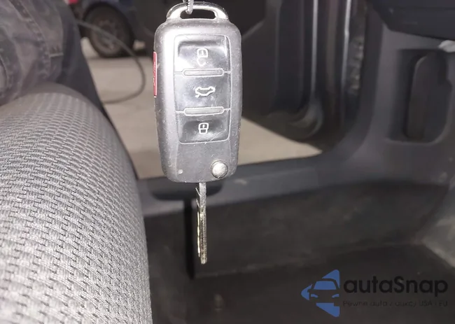 3VWPP7AJ7EM601806: 42303749