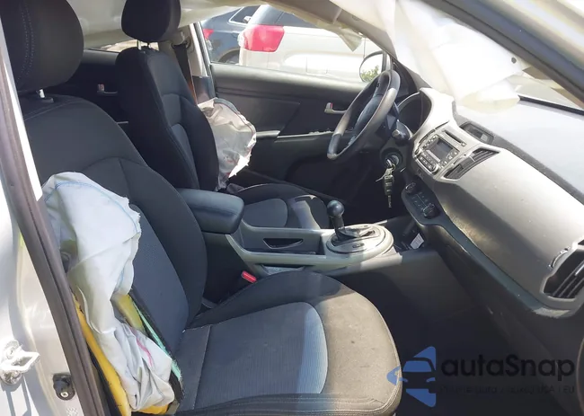 KNDPBCAC9F7772595: 42302836