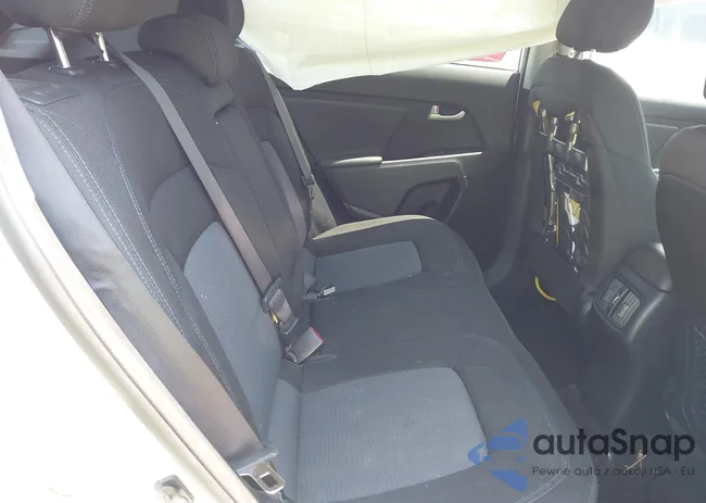 KNDPBCAC9F7772595: 42302836