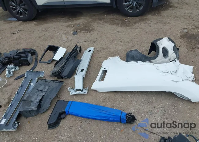 SALE27EUXP2114986: 42302857