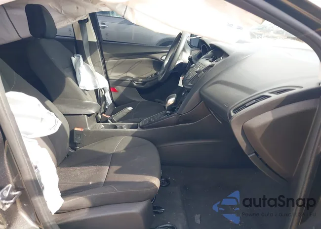 1FADP3K23JL250495: 42302888