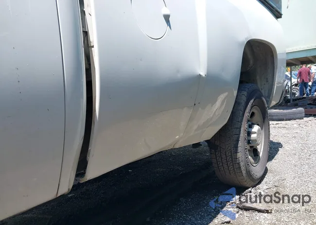 1GCHC29K37E532415: 42302899