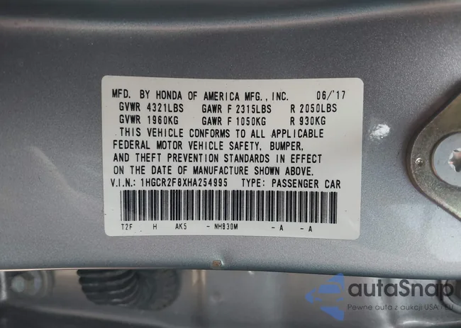 1HGCR2F8XHA254995: 42302940