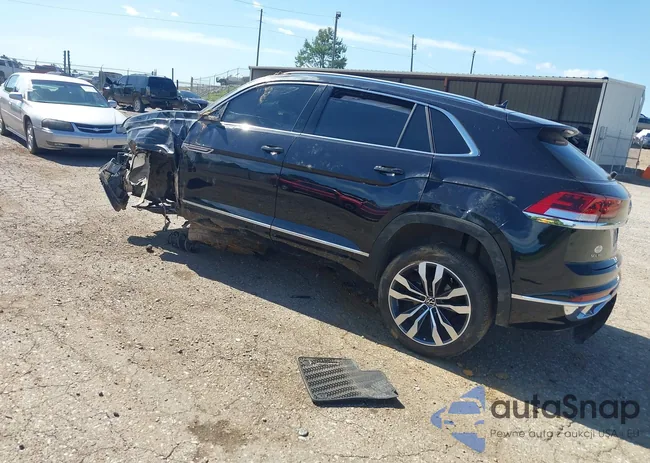 1V2FE2CA2PC216225: 42303058