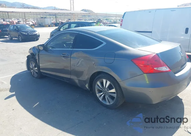 1HGCS1B34BA008069: 42303079