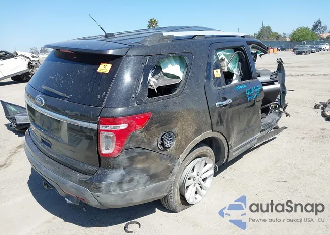 1FM5K7D89EGC13385: 42303124