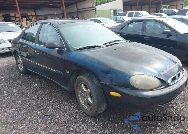 1MEFM53S7XA632876: 42303137