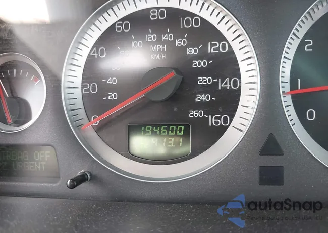 YV4952CY8B1574460: 42304333