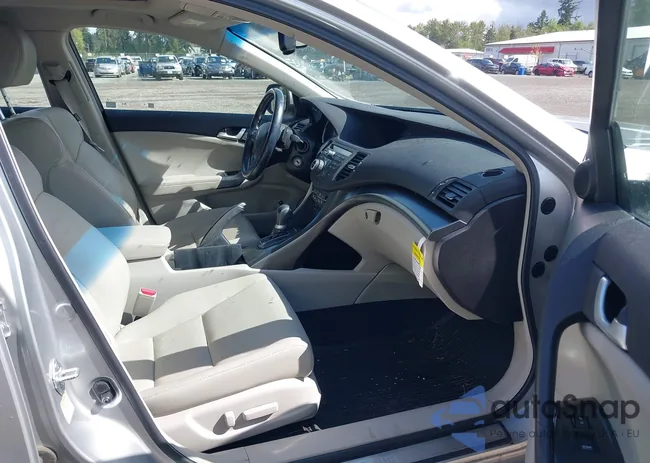 JH4CU2F6XCC012845: 42304391