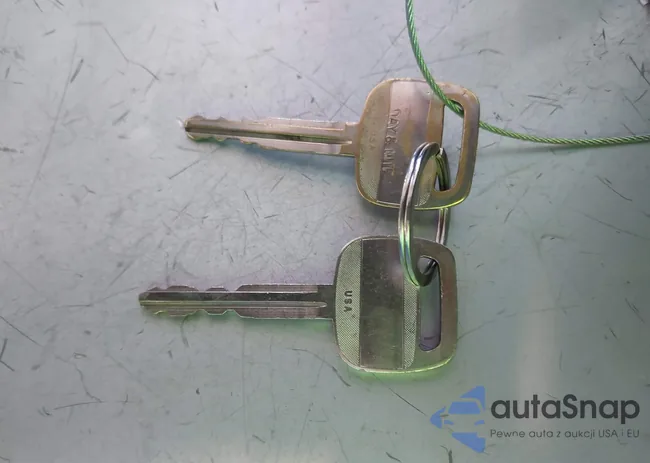 4TAVL52N2TZ190317: 42304487