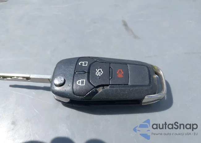 3FA6P0HR1DR286767: 42304498