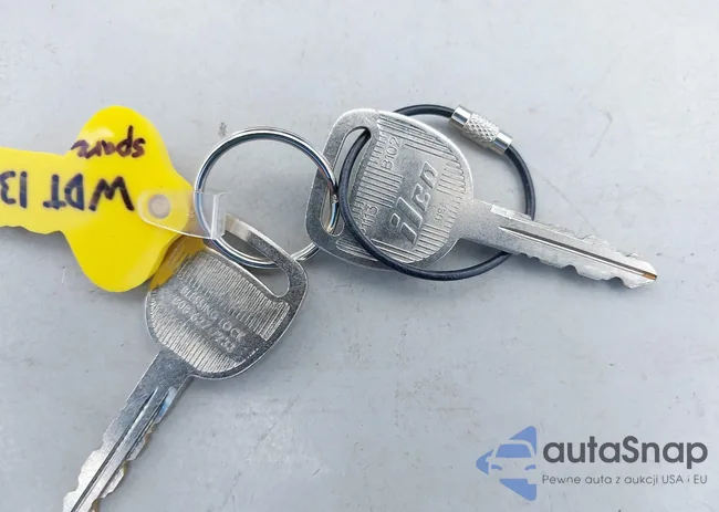 1GJHG39R611117801: 42304505