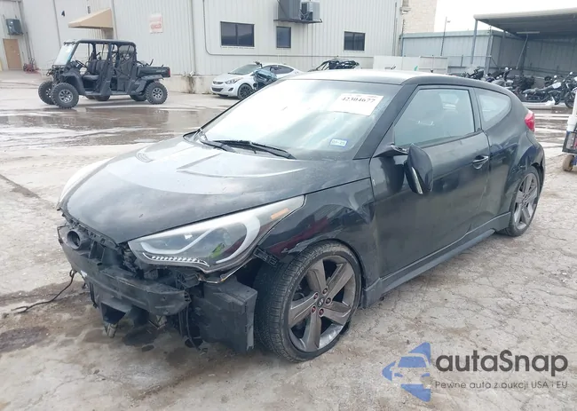 KMHTC6AE5FU222872: 42304677