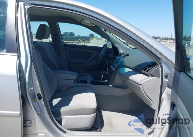 4T4BF3EK4AR048695: 42303893