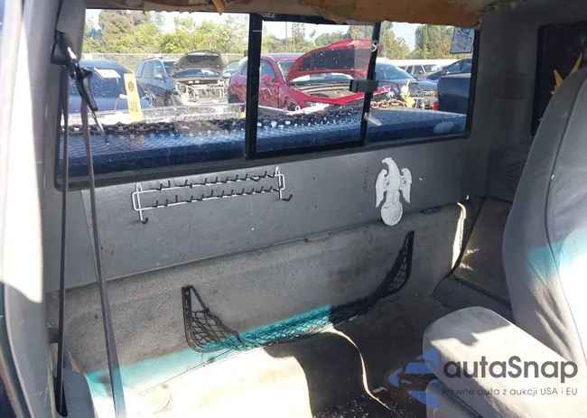 1FTCR14X1RPC62677: 42303908