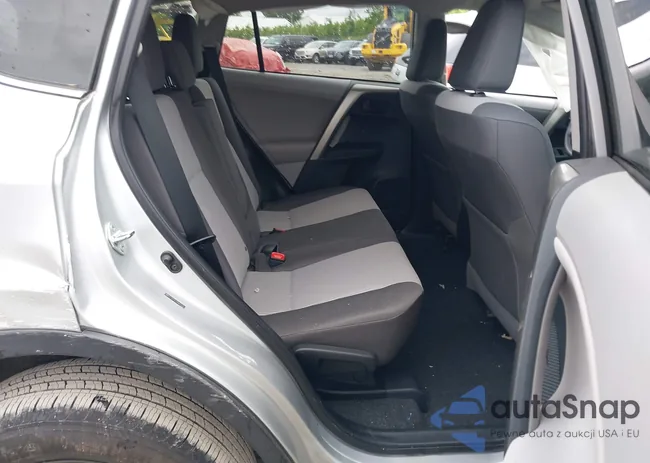 2T3BFREV9DW022354: 42303979