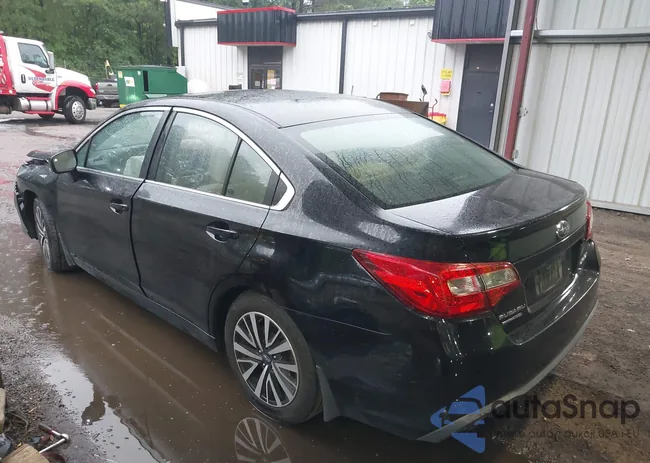 4S3BNAB6XJ3006535: 42304044