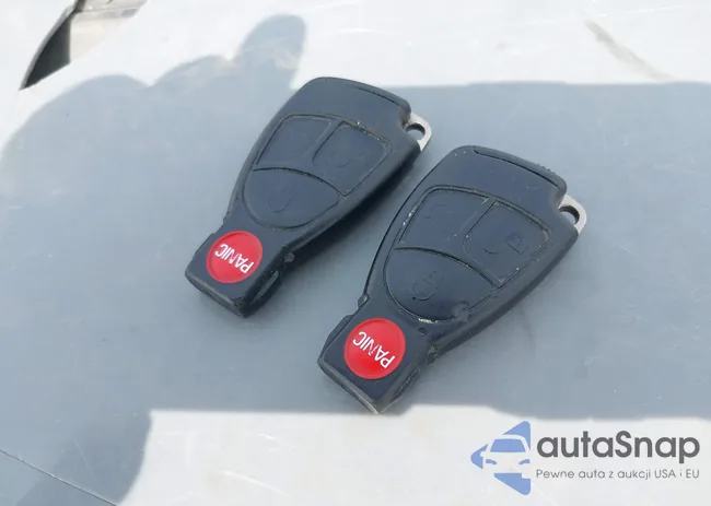 WDBSK75F33F009204: 42305205