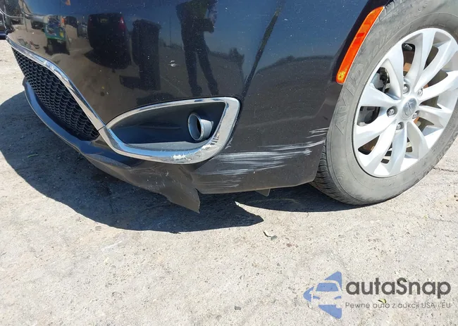 2C4RC1BG2HR642106: 42305245