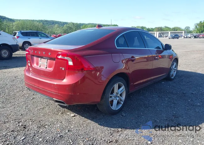 YV126MFK3F1344944: 42305253