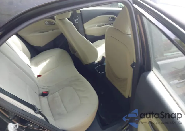 KNADM5A34D6134425: 42305372