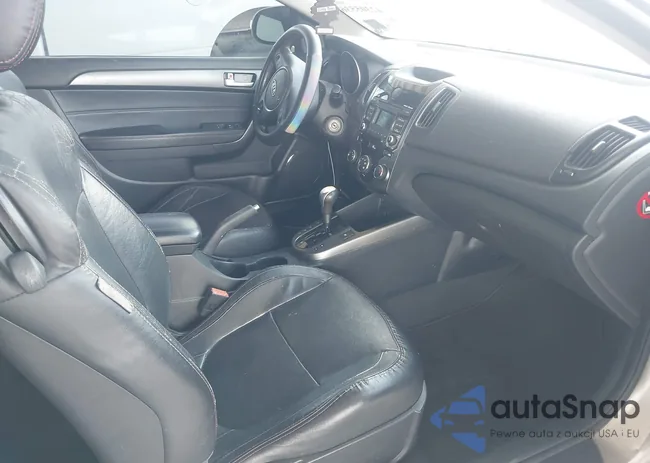 KNAFW6A35A5123105: 42305536