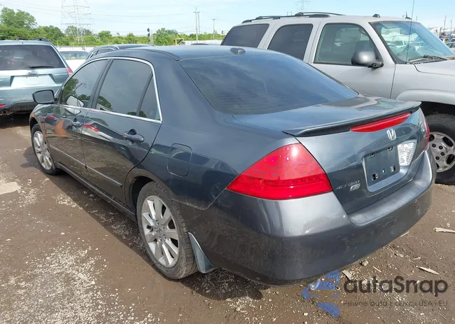 1HGCM66507A048028: 42305548