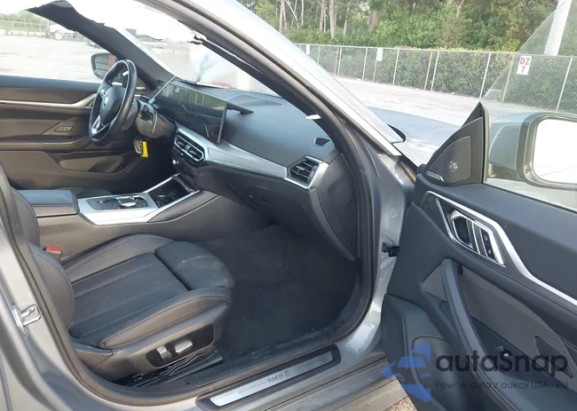 WBY73AW06PFP83690: 42305632