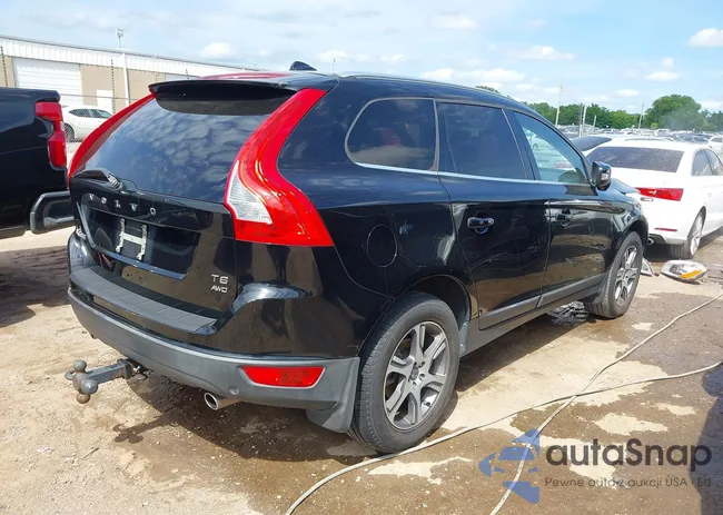 YV4902DZXC2303420: 42305728