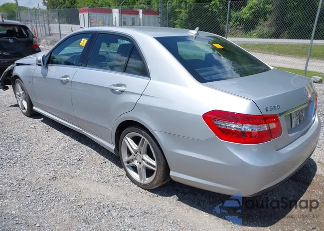 WDDHF5KB2CA657108: 42305757