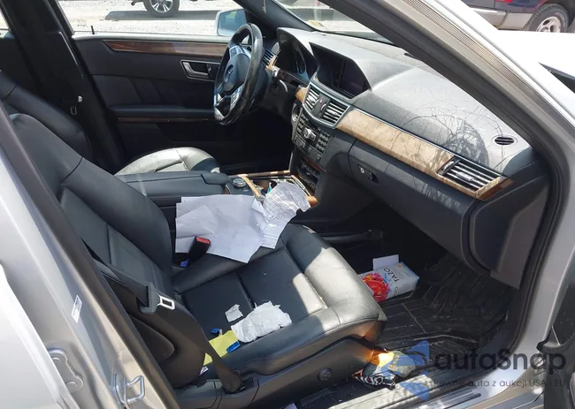 WDDHF5KB2CA657108: 42305757