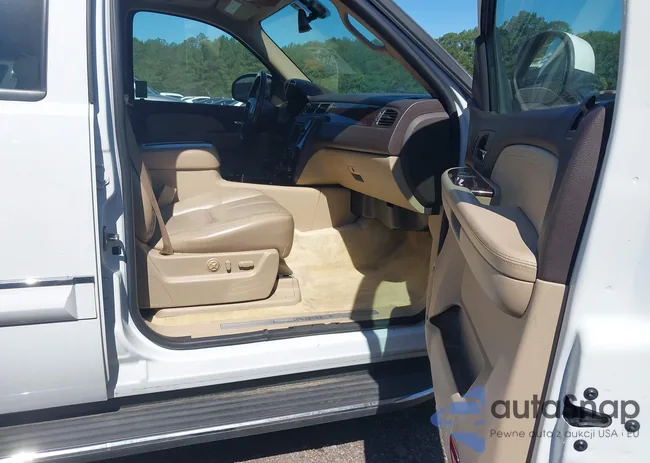 1GKFK66867J274591: 42304935