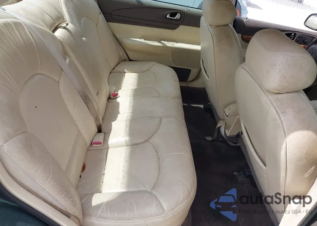 1LNFM97V6WY671313: 42304977