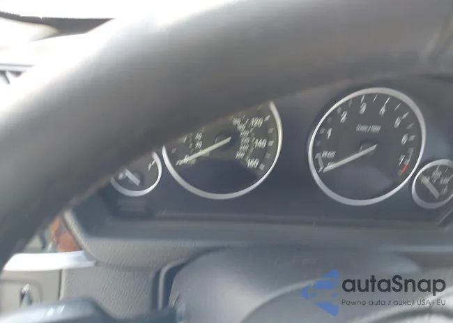 WBA3C3G51FNT53430: 42305008