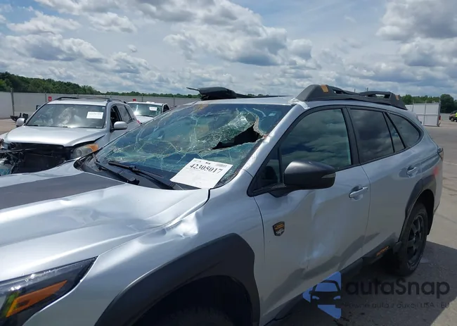 4S4BTGSD1S3197962: 42305017