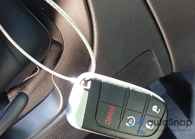 1C4RJEBG0FC686057: 42305132