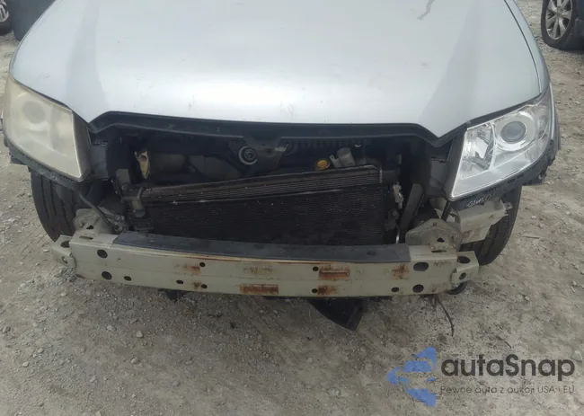 4S4WX9GD3B4401472: 42306230