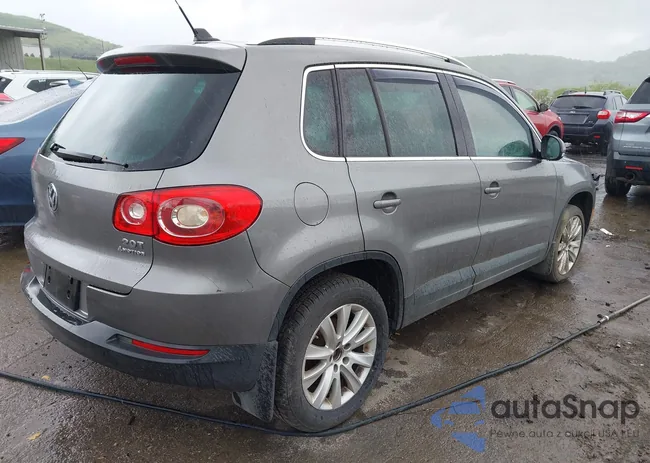 WVGBV7AX3AW511601: 42306282