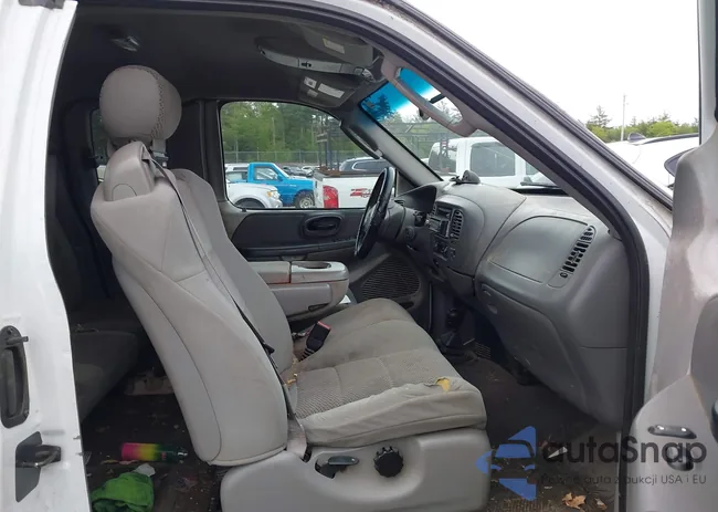 1FTRX18L92NB61413: 42306426