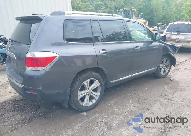 5TDDK3EH0DS221967: 42306472