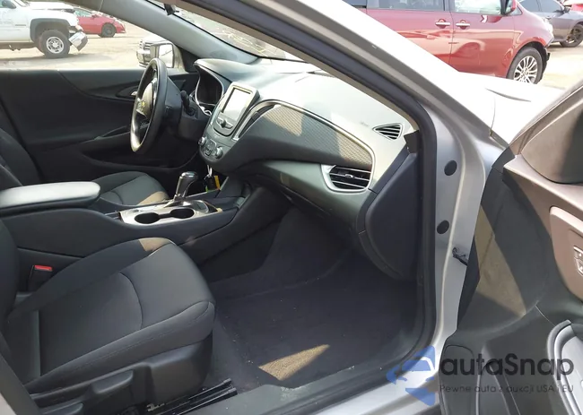 1G1ZB5ST4JF279515: 42306767