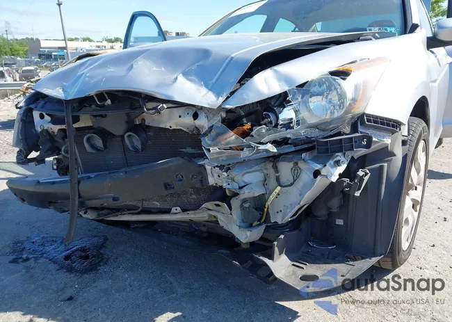 1HGCP2F85AA173494: 42306777