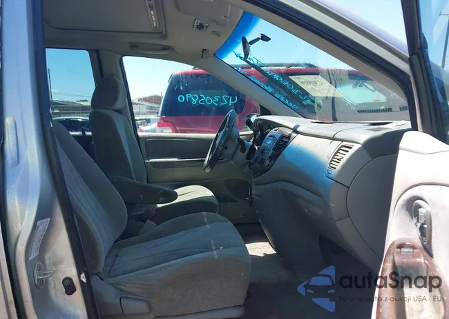 JM3LW28G8Y0125047: 42305890