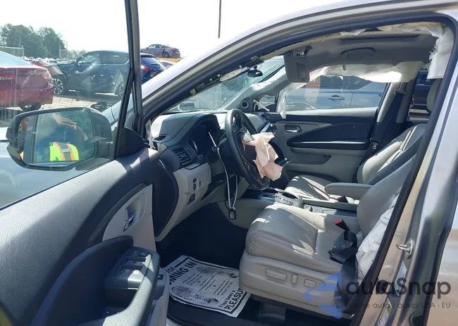 5FPYK3F5XLB025857: 42307343