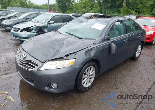 4T1BK3EK9AU100540: 42307538