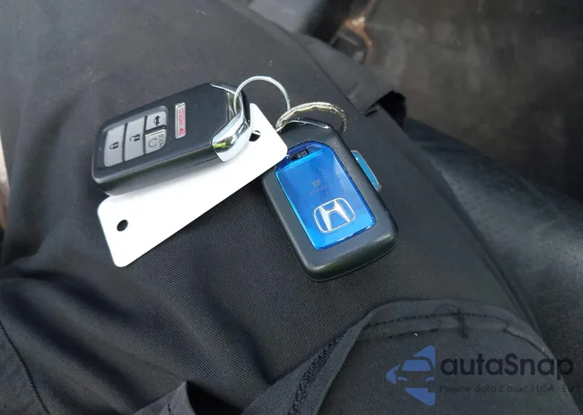 JHMCR6F59HC031054: 42307574