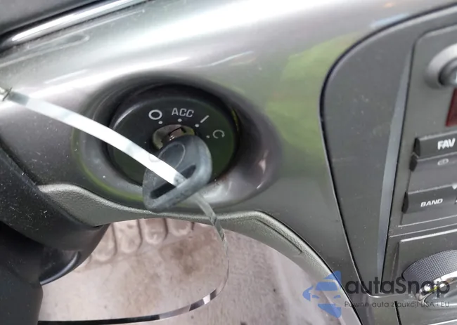 1G8ZS57B08F282763: 42307613