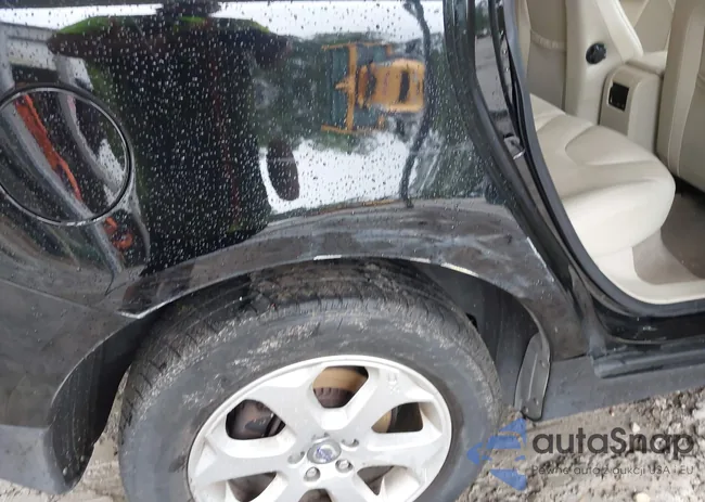 YV4940DZXD2373056: 42307627